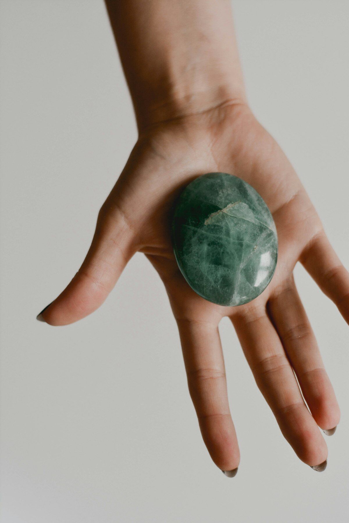 Intuitive psychic reading by phone for a Toluca Lake caller